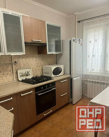 Сдается трёхкомнатная квартира в Калининском районе (ориентир-Обжора) рядом есть всё необходимое: ма Донецк - изображение 1