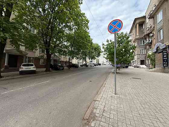 Продается 3-х комнатная квартира в Ворошиловском районе Донецка,рядом набережная Донецк