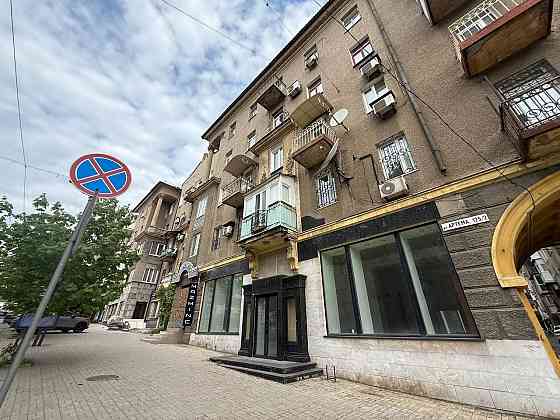 Продается 3-х комнатная квартира в Ворошиловском районе Донецка,рядом набережная Донецк