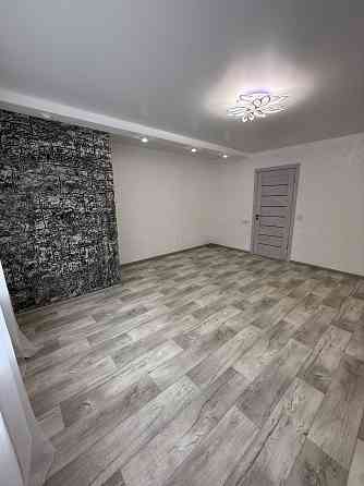 Продам 1-к квартиру Шахтерск (Ленина) Шахтерск