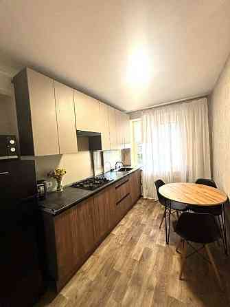 2-х комнатная квартира в Ворошиловском районе, ул. 25-лет Донецк