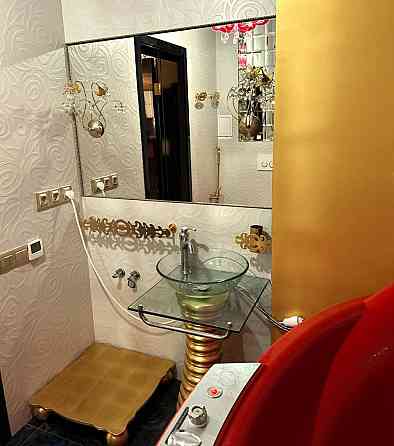 Сдаю 2 к.кв центр Королевская башня Донецк