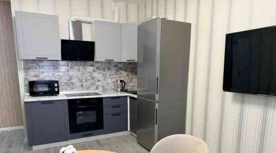 Сдаю однокомнатную квартиру 34.0 м² этаж 2/9 город Донецк, Ленинский район, Цирк Донецк