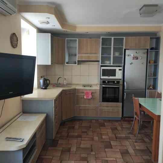 Сдается: Двухкомнатная квартира Этаж: 4 Донецк