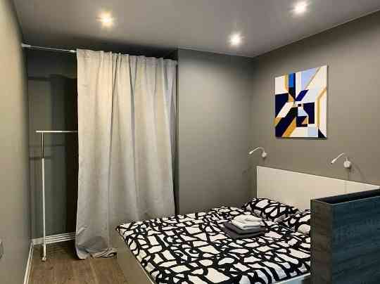 сдаётся уютная квартира студия в Ворошиловском районе. Улица Розы Люксембург, 29 Донецк