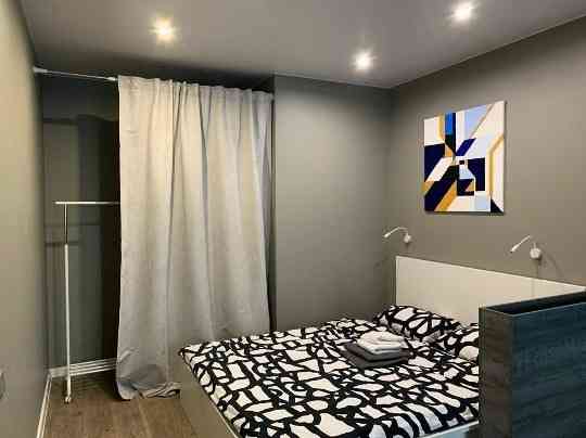 сдаётся уютная квартира студия в Ворошиловском районе. Улица Розы Люксембург, 29 Донецк