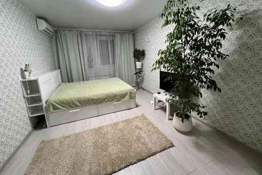 Пролетарский район города Донецка, ул. Щетинина . срочная сдача Донецк