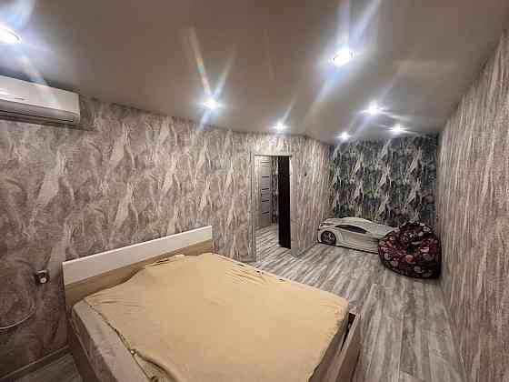 Сдается однокомнатная квартира с новым, качественным ремонтом в Ворошиловском районе Донецка по адр Донецк