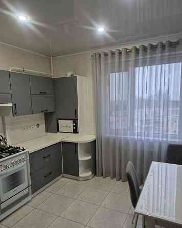 Сдается двухкомнатная квартира с хорошим, новым, дизайнерским Донецк