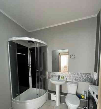 Сдаётся квартира в Калининском районе Донецка, ул. Университетская, дом 84. Квартира: Донецк