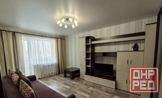 сдаётся квартира в будёновском районе. Тополевая улица, 13 Площадь квартиры: 46м² однушка Донецк - изображение 1