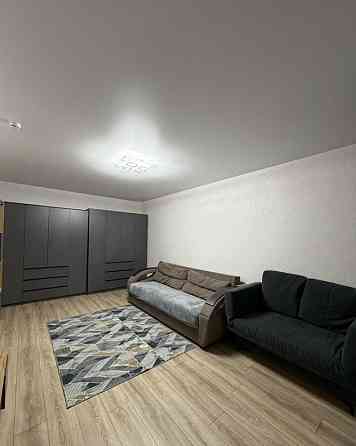 Сдаю однокомнатную квартиру 37.0 м² этаж 5, город Донецк, Киевский Донецк