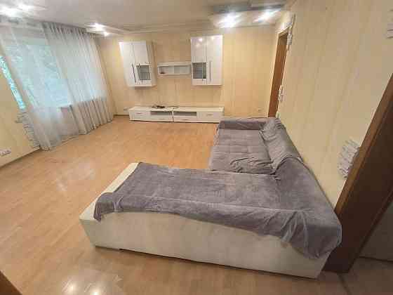 Трехкомнатная на Боссе Донецк