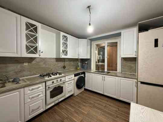 даю 2-х комнатную квартиру 51м²,ор-р парк Кованных фигур Донецк