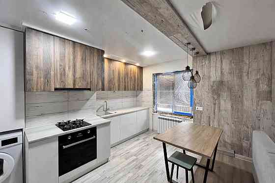 Продается трёхкомнатная квартира в Приморском районе Мариуполь