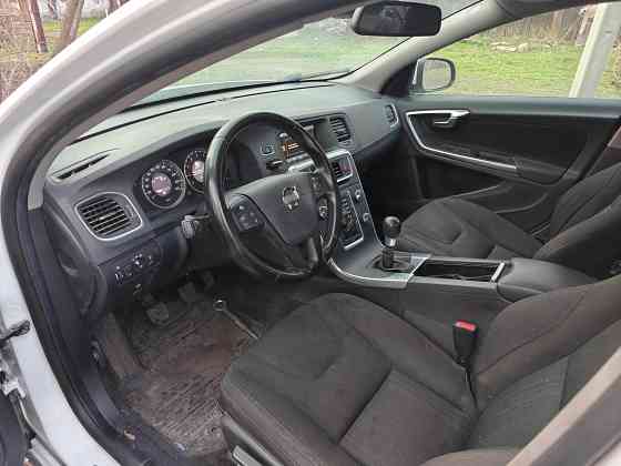 Volvo S60 2012г, Пробег 80 тыс. км. Донецк