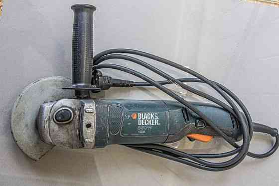 Машинка шлифовальная угловая 125 Black and Ddecker Донецк