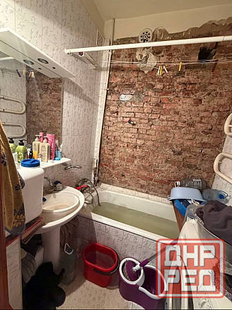 Продам 2 к.кв в самом центре ориентир Челентано Донецк - изображение 10