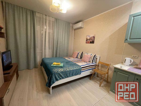 Сдам посуточно 1к квартиру в Петровском районе. Все удобства есть Донецк - изображение 1