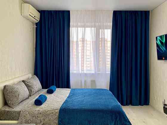 Сдается посуточно однокомнатная квартира в самом центре. Ворошиловский район Донецк