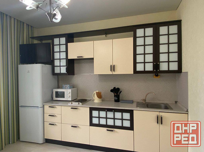 Сдается посуточно однокомнатная квартира в самом центре. Ворошиловский район Донецк - изображение 6