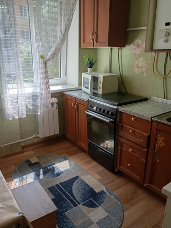 Аренда 1 комнатной квартиры в Пролетарском районе - рынок Объединенный - Вода Идёт - Wi Fi Донецк