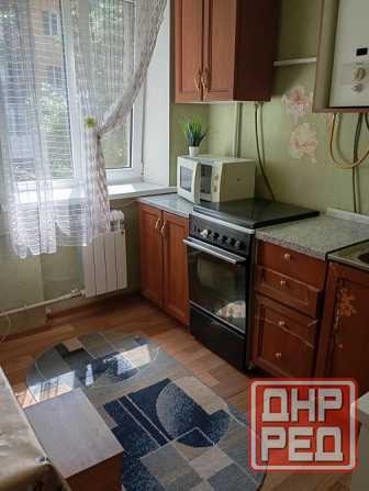 Аренда 1 комнатной квартиры в Пролетарском районе - рынок Объединенный - Вода Идёт - Wi Fi Донецк - изображение 2
