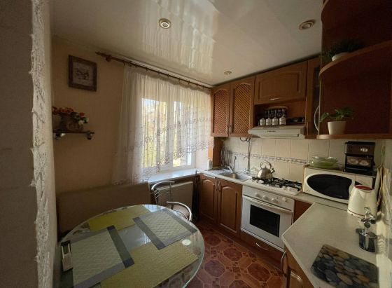 Продается 2х ком квартира, Ленинский район Донецк