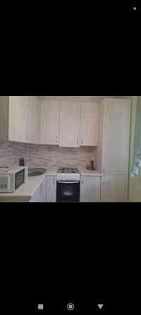 сдам 1 к кв.кировский р. широкий козыря 25000 р. вода постоянно бойлер. Донецк