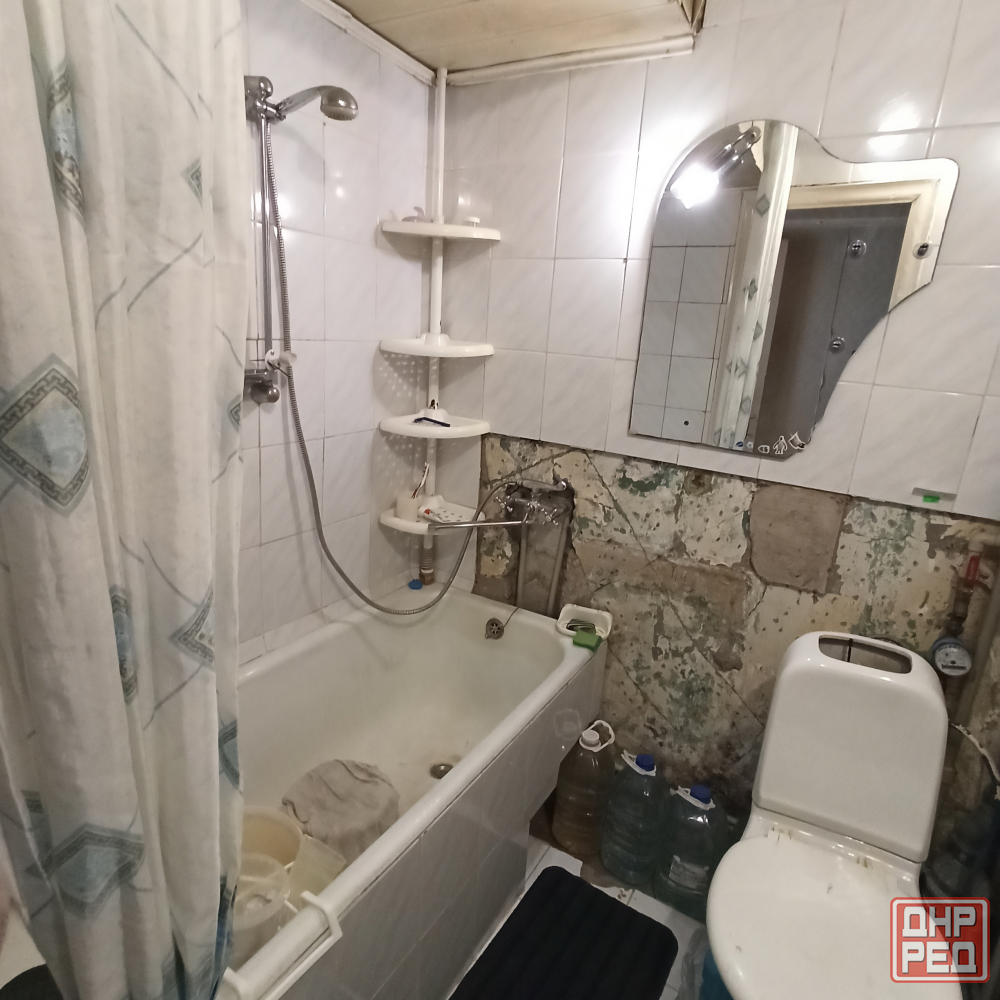 Продажа 2х комнатной квартиры 5/5 Город Донецк, Калининский  р-н ул. 50-й Гвардейской дивизии Донецк - изображение 5