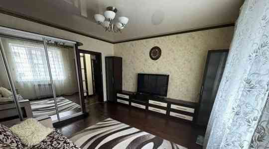 Сдам 2-комнатную квартиру в Ворошиловском районе, площадь Ленина. Донецк