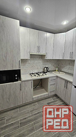 1-ка в Ворошиловском районе, улица Челюскинцев, 121 ориентир спортклуб "Атлетик" Донецк - изображение 1