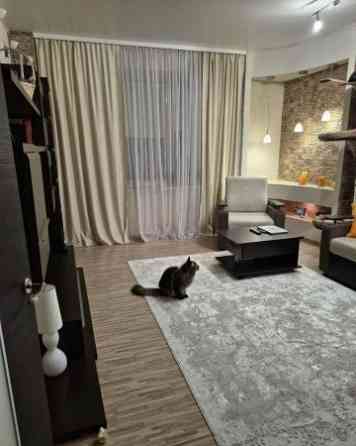 Сдается трехкомнатная квартира.Ориентир Донецк