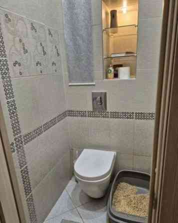 Сдается трехкомнатная квартира.Ориентир Донецк