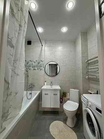 2-ка в Ворошиловском районе, ул. Университетская, 44 Донецк