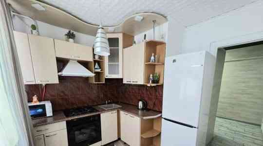 Сдаётся 1 комнатная квартира,ориентир мкрн Голубой Донецк