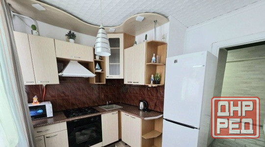 Сдаётся 1 комнатная квартира,ориентир мкрн Голубой Донецк - изображение 1