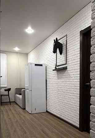 Сдается в аренду впервые просторная 1-ая квартира на Заперевальной. Донецк