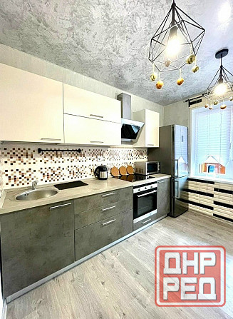 2-ка в Калининском районе, бульвар Шахтостроителей, 44 парк Строителей Донецк - изображение 3