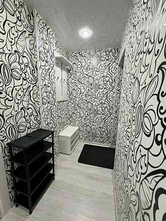 Сдается однокомнатная квартира в oтличном cоcтоянии. Буденовский район на Заперевальной.(40 кв.м) Донецк