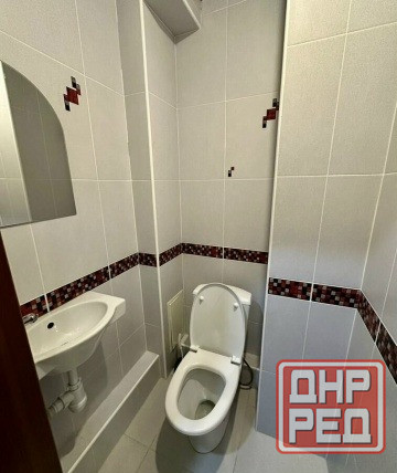 Сдаётся отличная 2-к.кв в Будёновском районе, ориентир Караван. 58 кв.м, Донецк - изображение 4