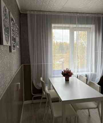 Сдаётся уютная двухкомнатная квартира общей площадью 47 кв. м на 3-м Донецк