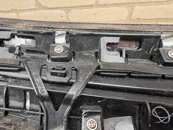 Оригинальная решетка радиатора Subaru Forester 2022 Донецк