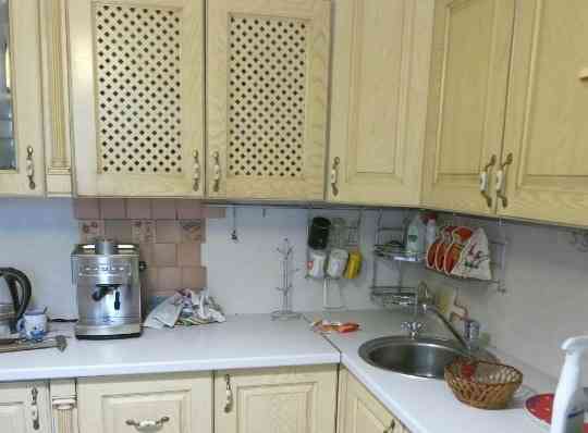 Сдаю просторную двухкомнатную квартиру Кировский район Донецк