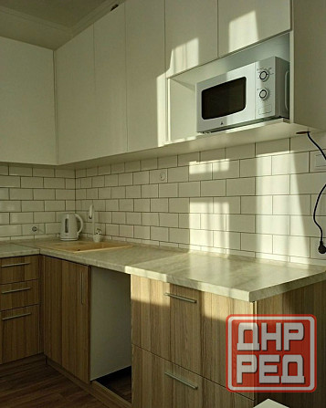 Сдаю однокомнатную квартиру ленинский район Донецк - изображение 1