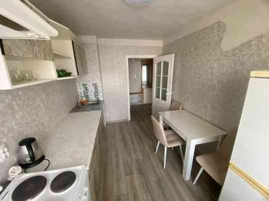 Сдается двухкомнатная квартира в Калининском р-не Донецк