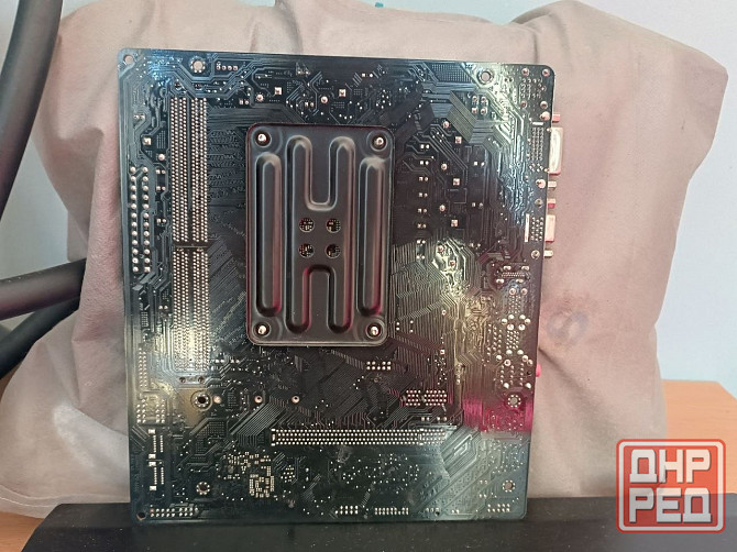 Материнская плата ASRock A320M-HDV + Ryzen 5 1400 (4 ядра / 8 потоков) Донецк - изображение 3