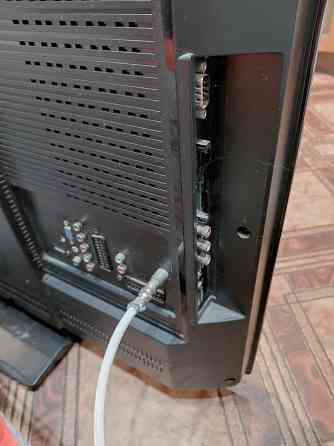 Телевизор жк 42" sharp Донецк