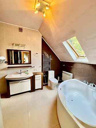 Продажа шикарного дома в Киевском районе Донецка,рядом Донецк Сити Донецк