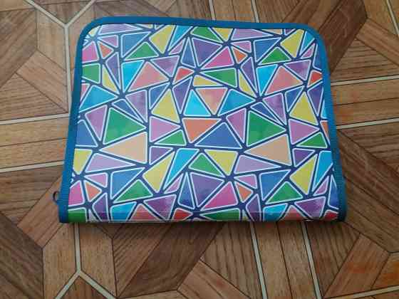 Продам папку для тетрадей документов Донецк